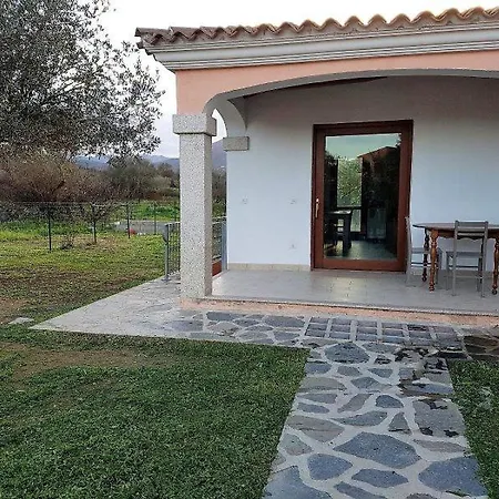 Casa Rinaggiu * San Teodoro (Sardinia)